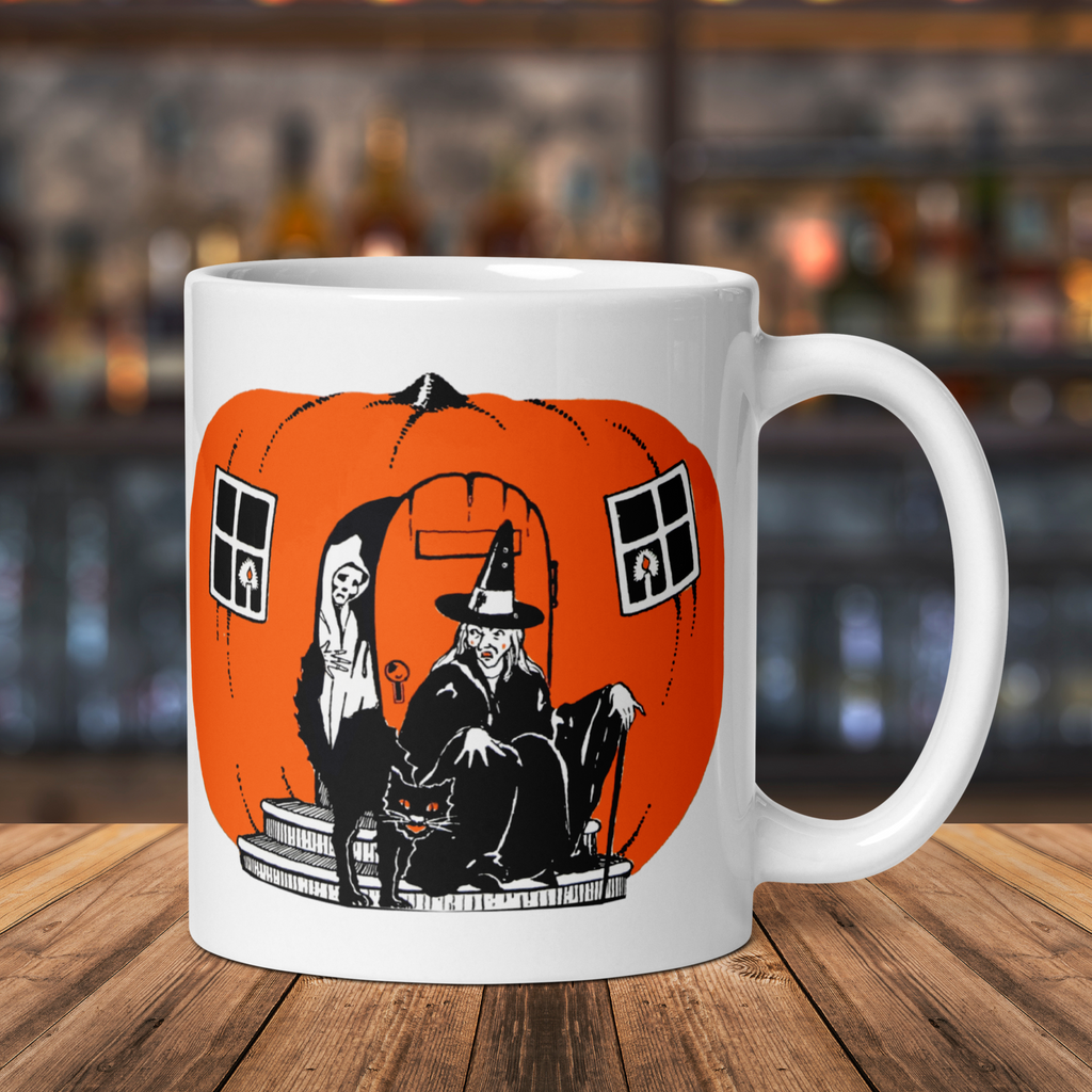 Pumpkin Witch House Black Cat Retro Halloween Vintage Mug