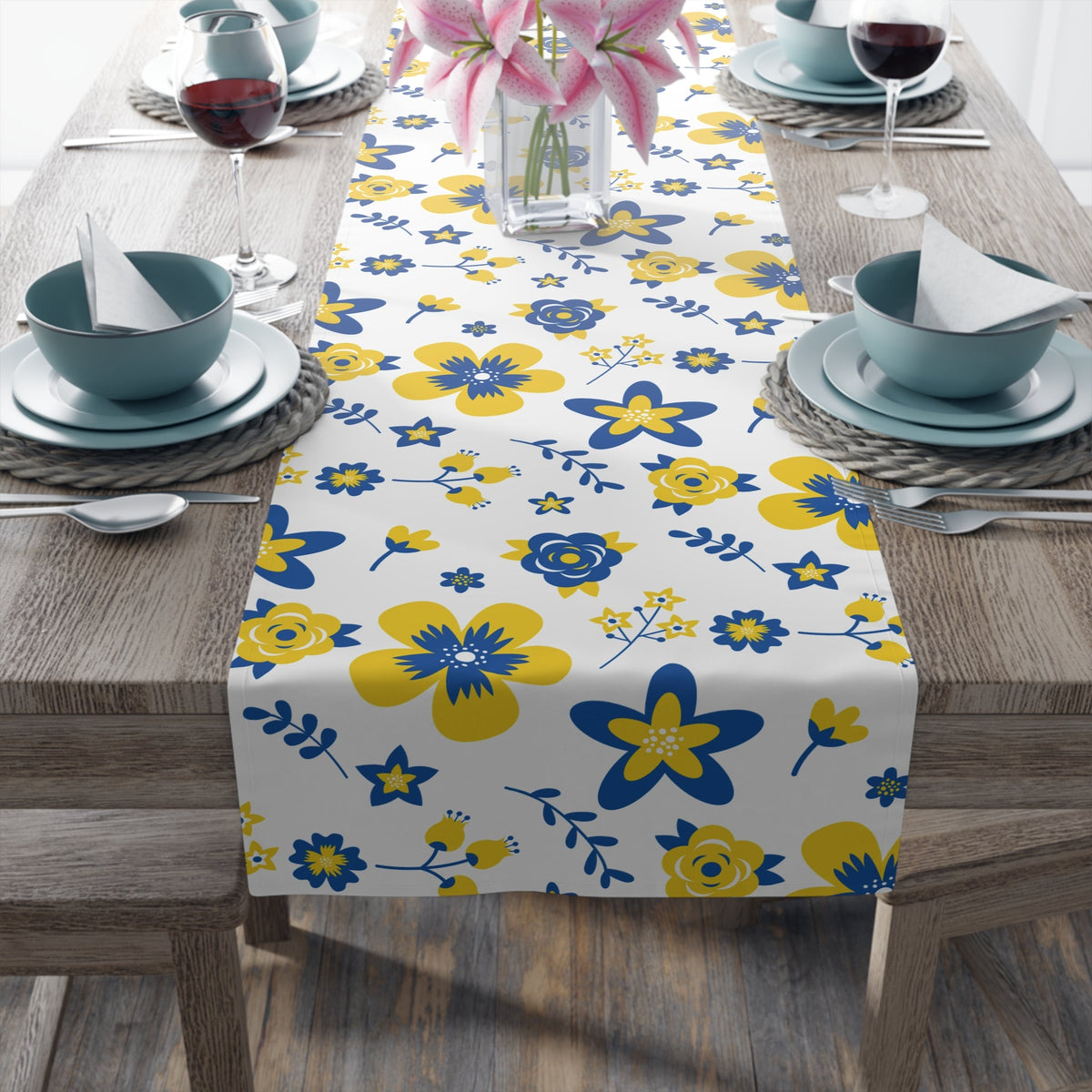 Ukrainian Country Flowers Spring Polyester Table Runner