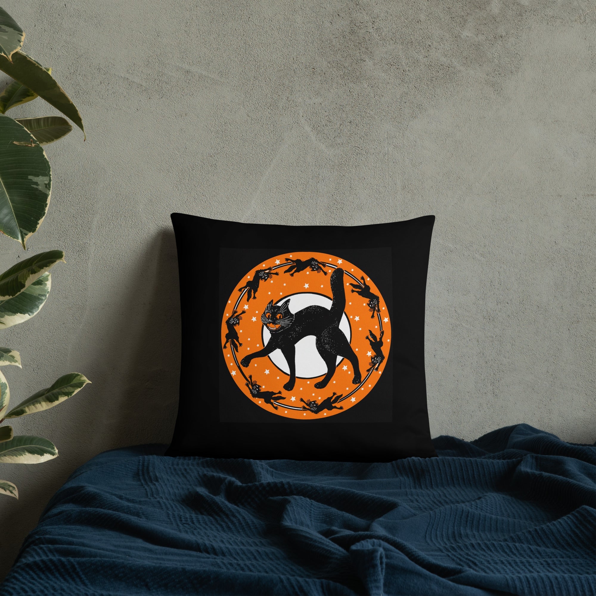 Black Cats Full Moon Retro Halloween Black Square Pillow