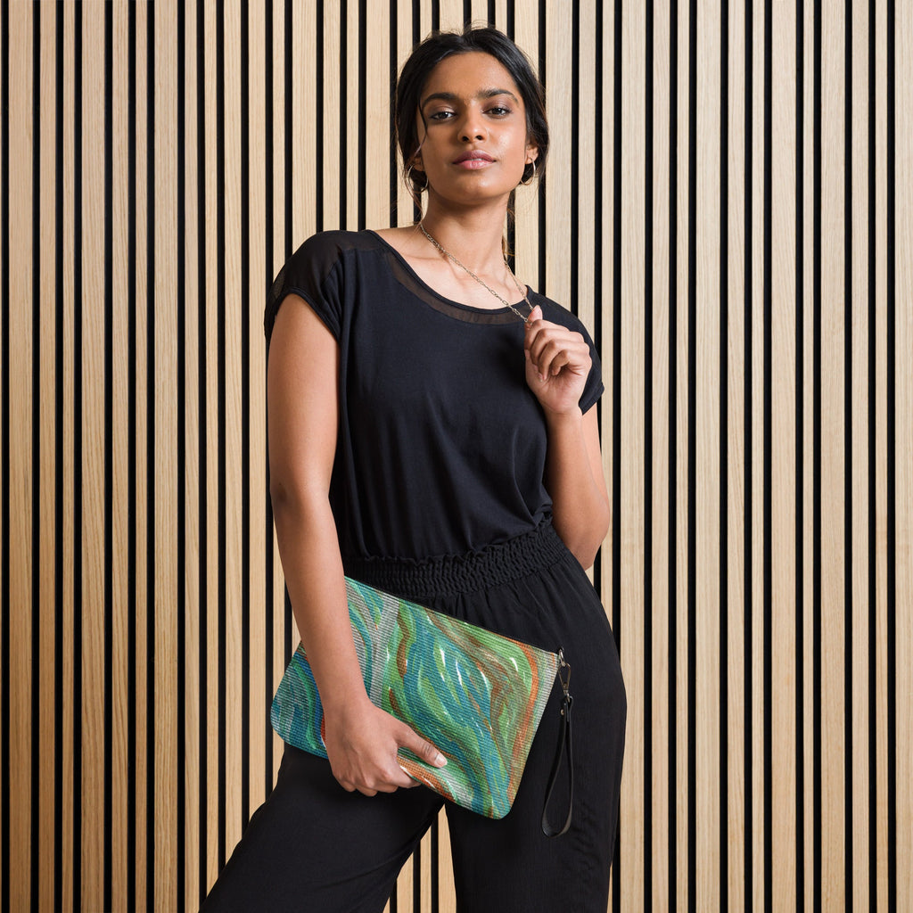 Solar Winds Caden Caraco Crossbody Bag Shoulder Purse Clutch Wristlet