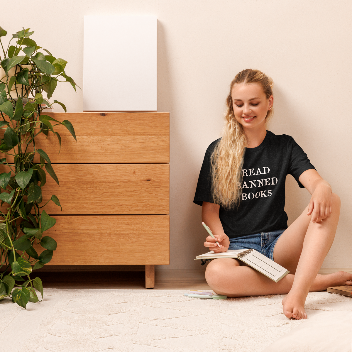 Read Banned Books Black Bella Canvas Unisex T-shirt
