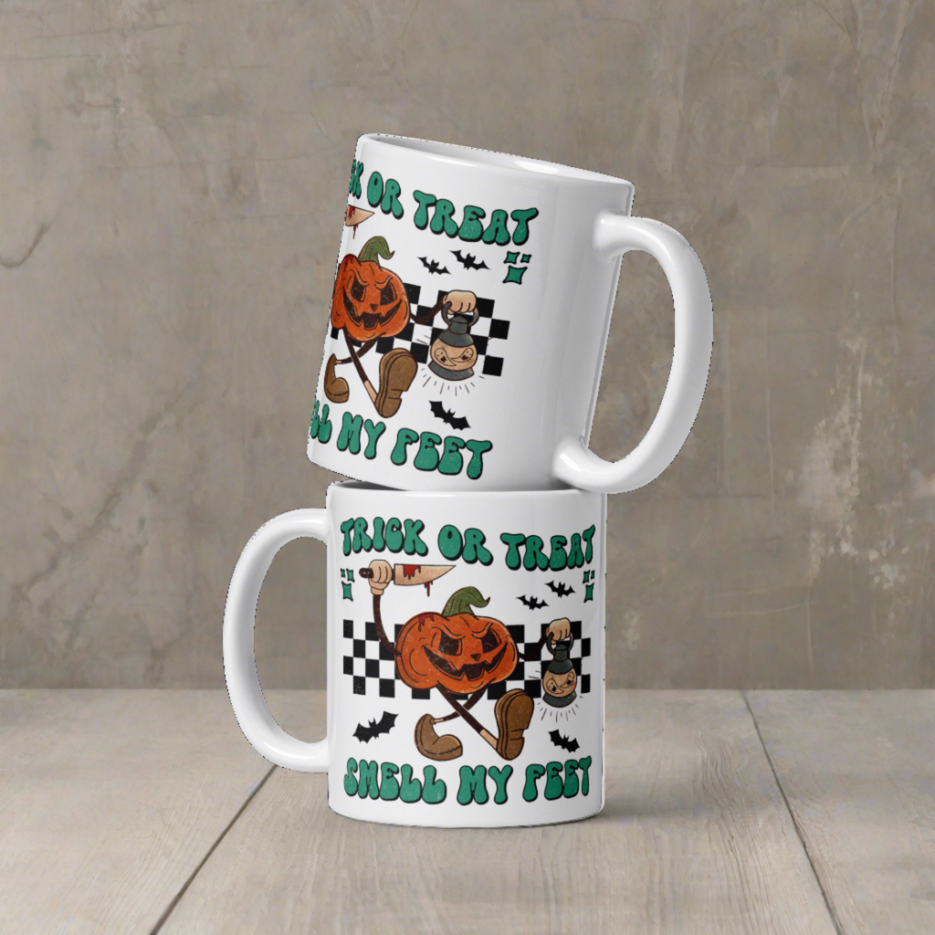 Trick Or Treat Smell My Feet Jack O Lantern Halloween Retro Style Coffee Mug