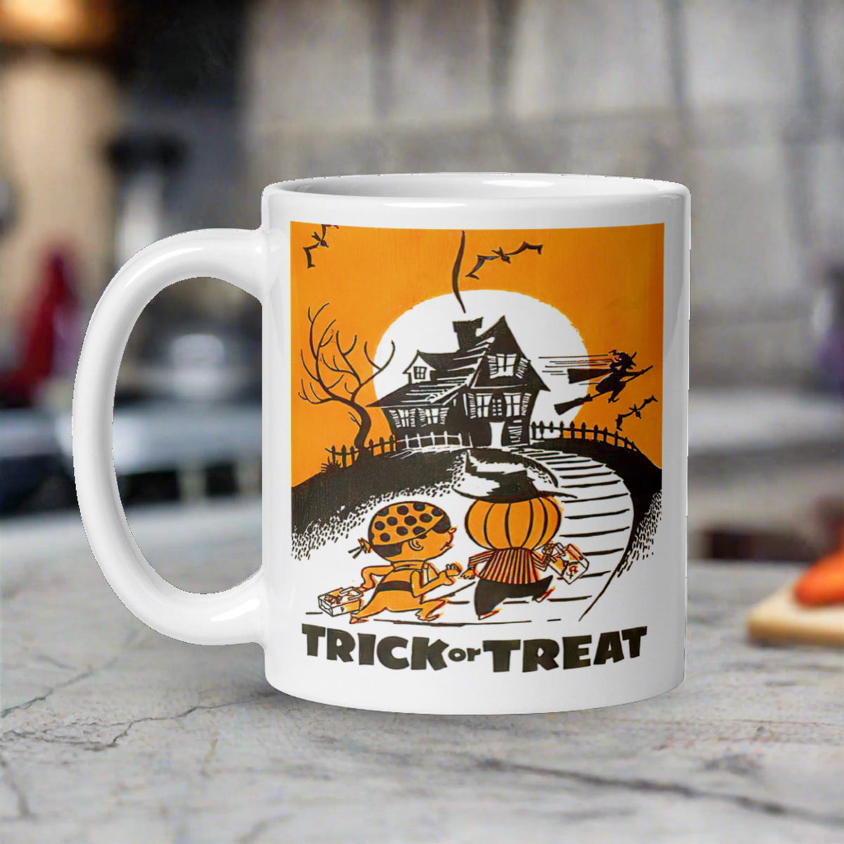 Trick or Treat Halloween Retro Vintage Art Glossy Coffee Mug
