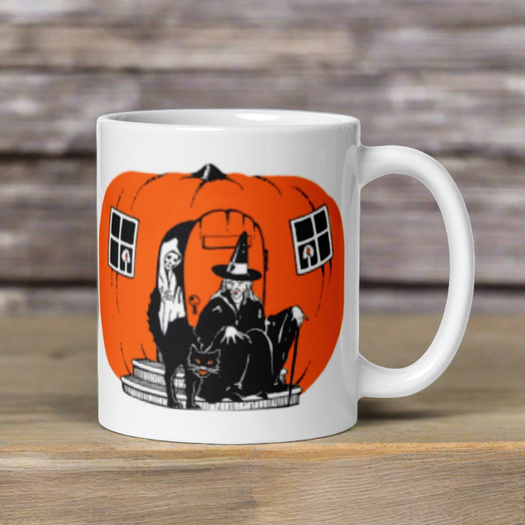 Pumpkin Witch House Black Cat Retro Halloween Vintage Mug
