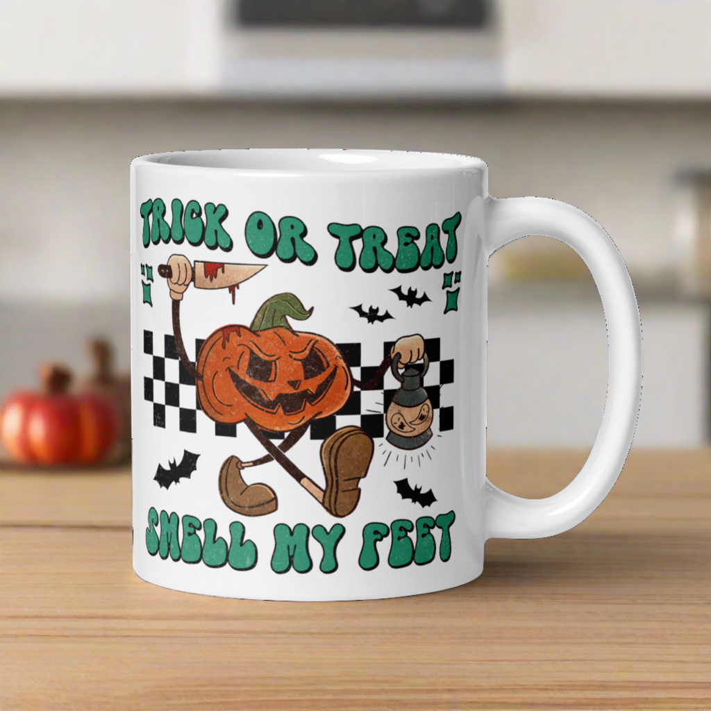Trick Or Treat Smell My Feet Jack O Lantern Halloween Retro Style Coffee Mug
